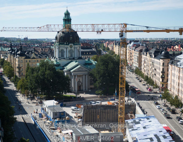 liebherr-280-EC-B-cropped